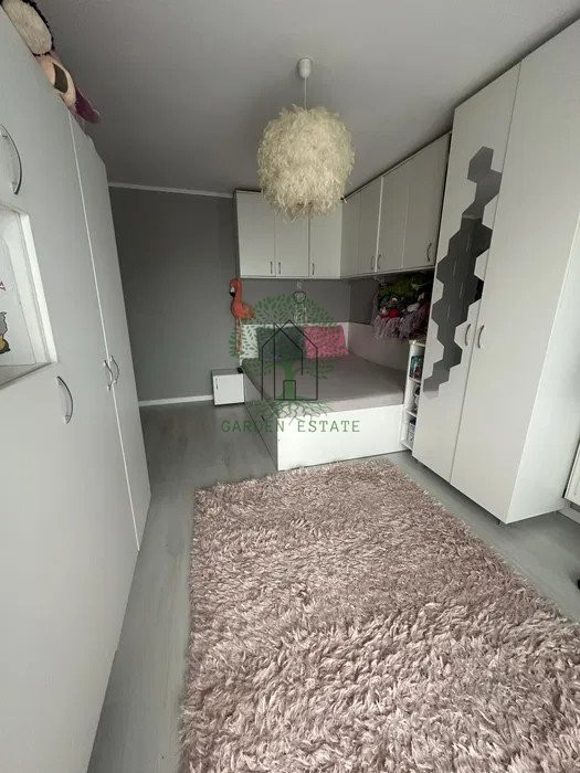 Apartament cu 2 camere, decomandat, Floresti + parcare