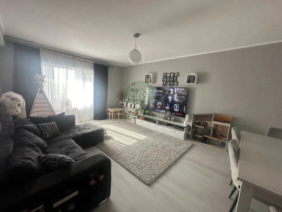 Apartament cu 2 camere, decomandat, Floresti + parcare