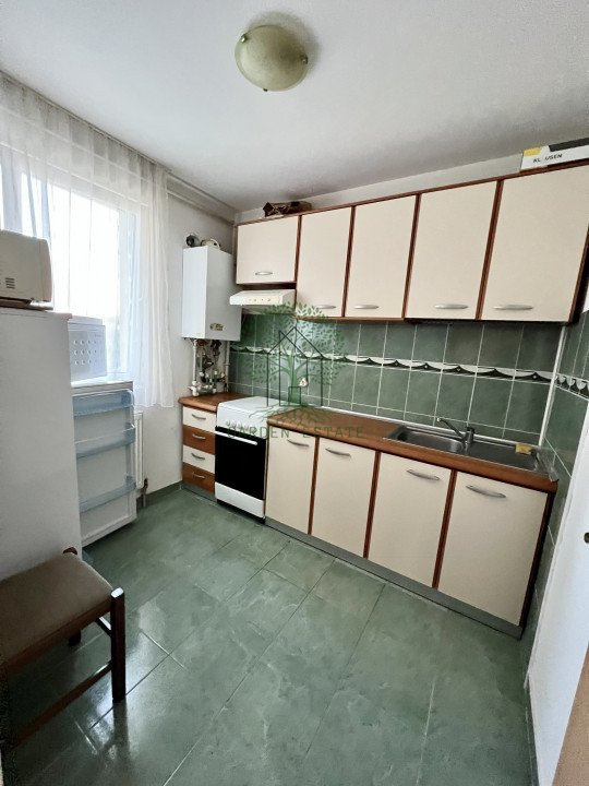 Apartament cu o camera + parcare cu CF, 49 mp + 5 balcon, Manastur 