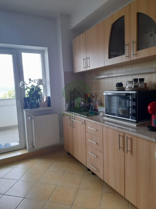 Apartament 2 camere, decomandat, zona Calea Turzii Zorilor, garaj