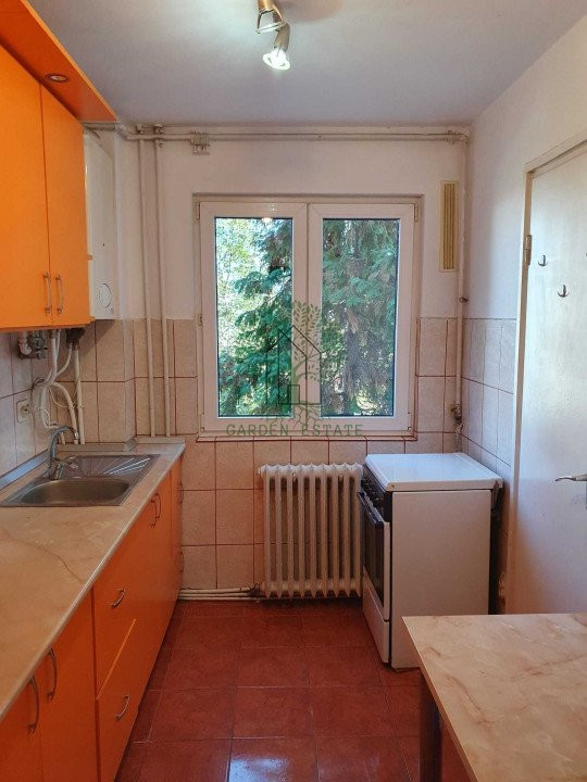 Apartament cu 3 camere, Constantin Brancusi Gheorgheni, etaj 2 + boxa