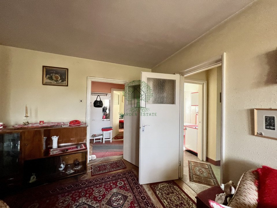 Apartament cu 3 camere, decomandat, zona Unirii/Iulius Mall Gheorgheni